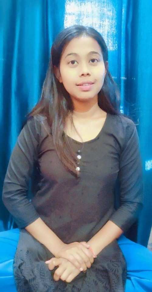 Pallavi Arya Maths,English,Computer & Software home tutor in Lucknow.